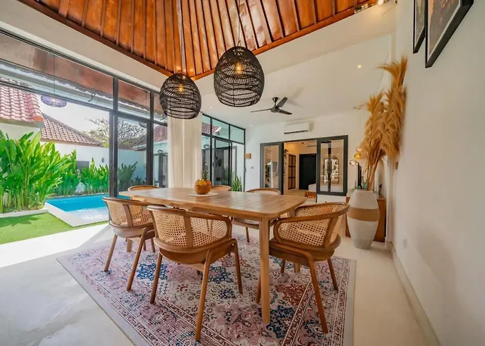3br W- Private Pool & Sun Loungers * سمينياك