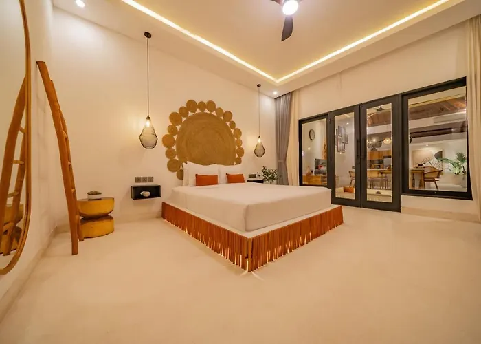 3br W- Private Pool & Sun Loungers فيلة سمينياك