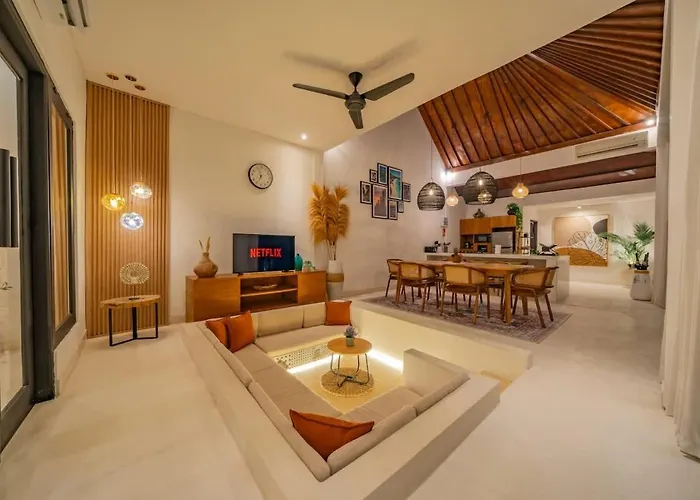 3br W- Private Pool & Sun Loungers