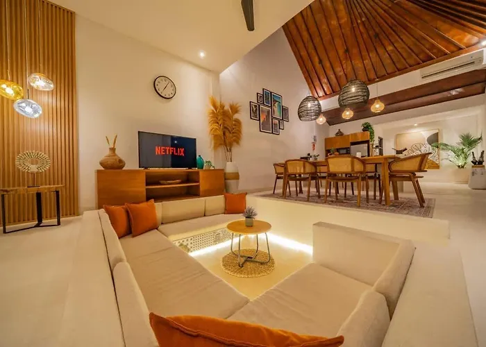 3br W- Private Pool & Sun Loungers * سمينياك