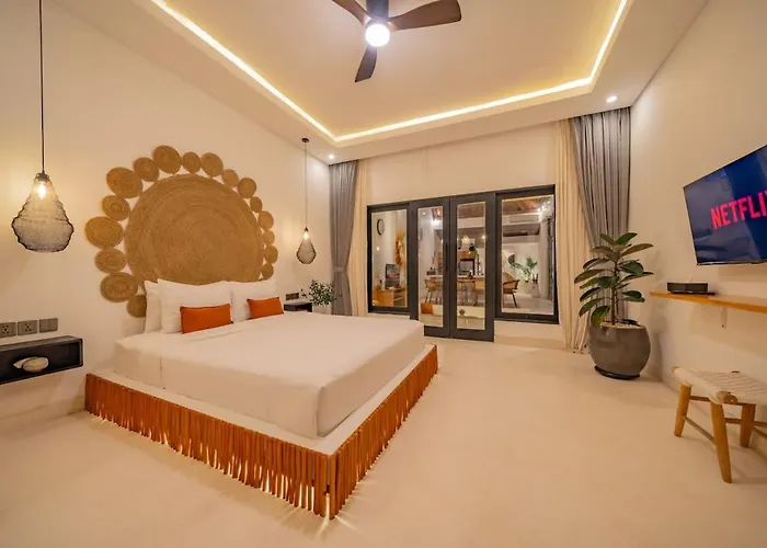 3br W- Private Pool & Sun Loungers فيلة