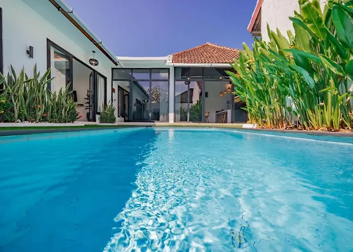فيلة 3br W- Private Pool & Sun Loungers *