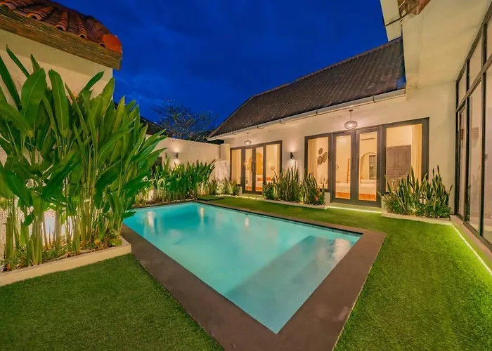 3br W- Private Pool & Sun Loungers * سمينياك