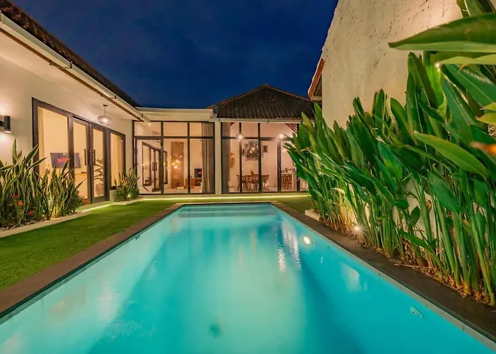 3br W- Private Pool & Sun Loungers