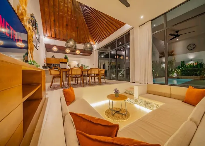 3br W- Private Pool & Sun Loungers فيلة *